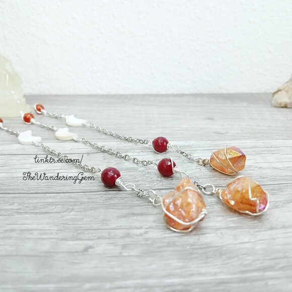 Gemstone Beaded Dowsing Pendulum, Carnelian Garnet Shell & Quartz, Moon, 6" - Picture 5 of 6